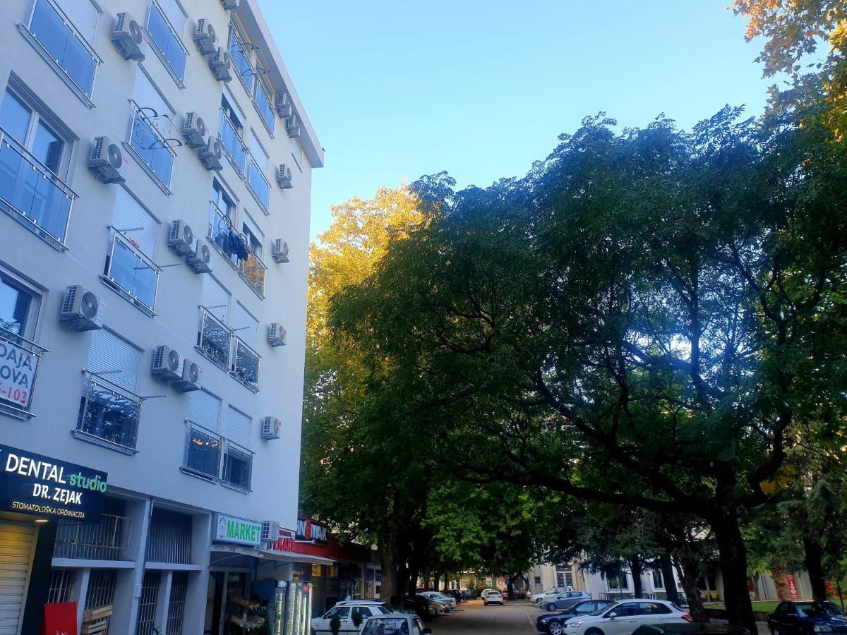 Lux Apartment - Central Place バール エクステリア 写真