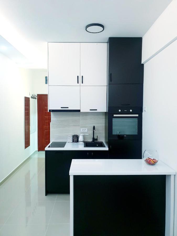 Lux Apartment - Central Place バール エクステリア 写真