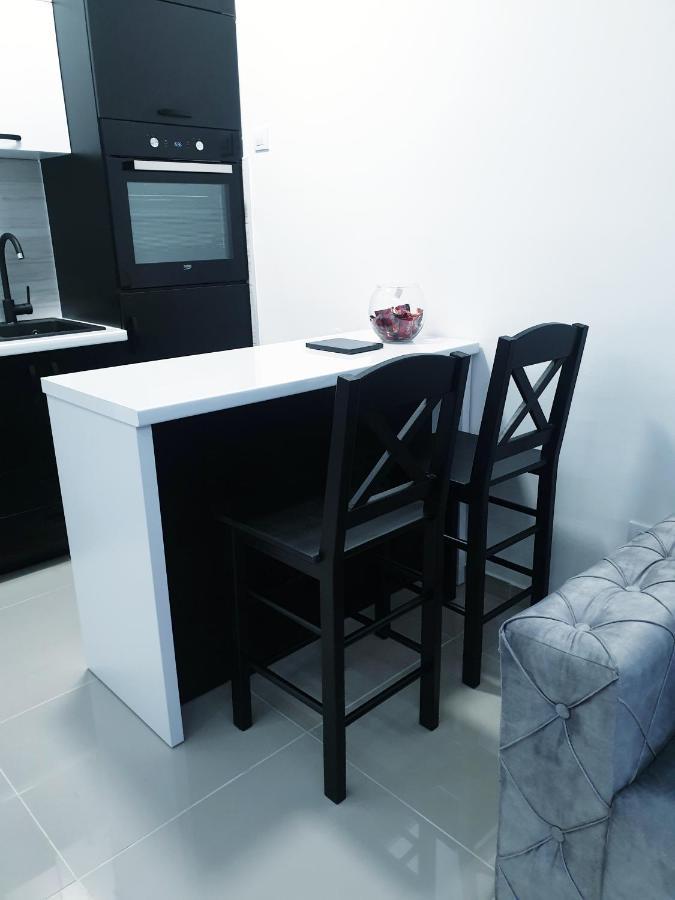 Lux Apartment - Central Place バール エクステリア 写真