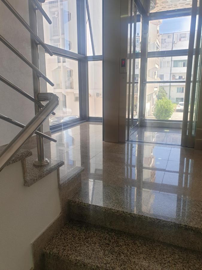 Lux Apartment - Central Place バール エクステリア 写真